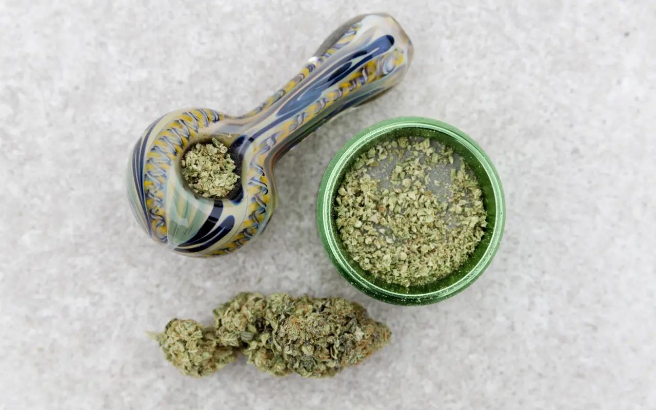 How to Clean a Weed Bowl